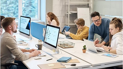 Building the Dream Team: Fostering Collaboration and Communication Through Online Gaming