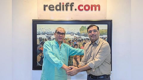 (L-to-R)-Mr-Ajit-Balakrishnan-with-Mr-Vishal-Mehta,-new-CMD-of-Rediff