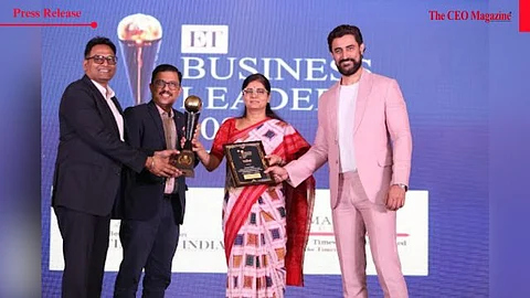 Anoop Saxena and Hemant Shinde from Star HFL, Smt. Anupriya Patel, Minister of State for Health and Family Welfare of India and Bollywood actor Kunal Kapoor