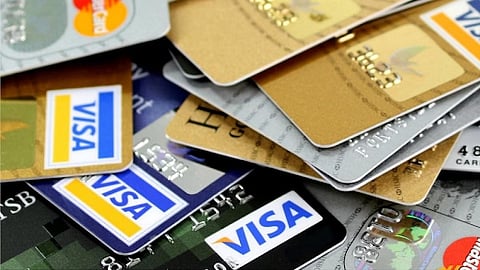 Forex Card vs Travel Credit Card: Which Is Right for Your International Trip?