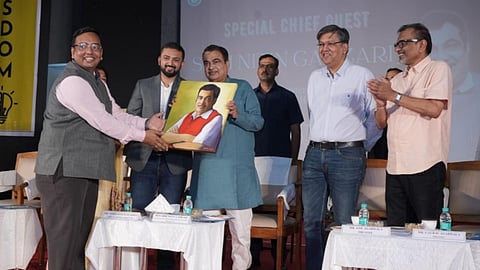 Shri Nitin Gadkari, Hon'ble Union Minister for Road Transport and Highways, Government of India, at the Adaalat 4.0 valedictory ceremony at DPS Lava Nagpur