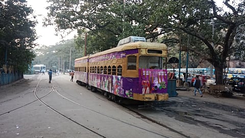 Calcutta High Court continues the stay on bituminisation of tram tracks