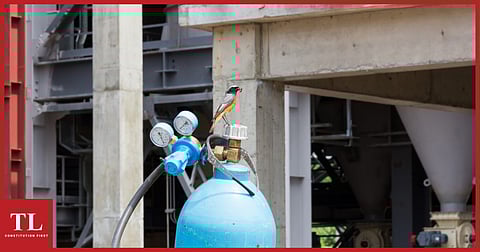 UP: ‘Suppliers Charging Arbitrary Amounts for Oxygen; Rs 50,000 a Cylinder, Rs 4,000 for Refill