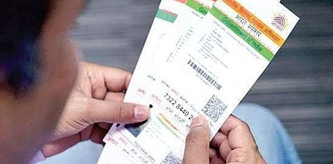 ‘Ensure Integrity, Accuracy of Electoral Rolls’: 100 Ex-Civil Servants Write to ECI, Oppose Aadhaar-Voter ID Linkage