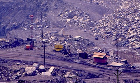 Dilution of Mining Norms: Linear Projects to be Considered Standalone