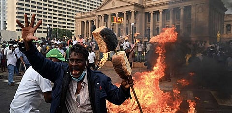 A protest at the entrance of the president's office in Colombo | Courtesy: The Week