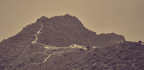 Santhal Adivasis oppose the alleged handing over of Parasnath hills to Jains