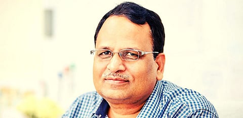 A skeletal, 35-kg lighter Satyendar Jain granted six weeks’ interim medical bail by Supreme Court