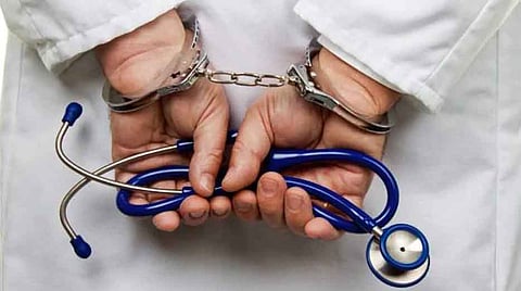 उत्तरकाशी में बकरी लोन के लिए BPL कार्डधारी दलित महिला से वेटनरी डॉक्टर ने मांगी 8 हजार की रिश्वत