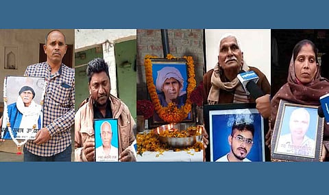 मृतकों की तस्वीर के साथ उनके परिजन