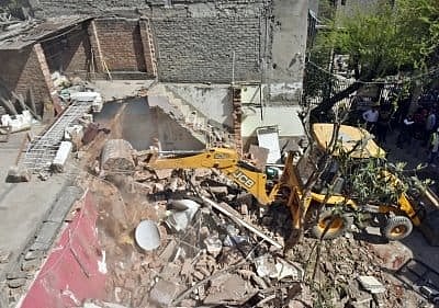 मध्य प्रदेश: वन विभाग की जमीन थी तो क्यों स्वीकृत किया प्रधानमंत्री आवास?