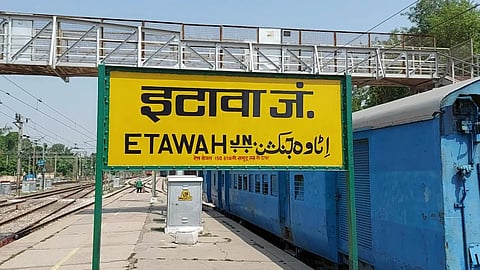 उत्तर प्रदेश: खेत में शौच करने पर दलित लड़के को पीटा, मल ढोने के लिए किया मजबूर