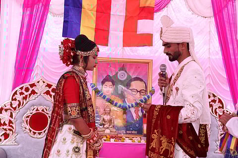 सॉफ्टवेयर इंजीनियर सिद्धार्थ और रवीना