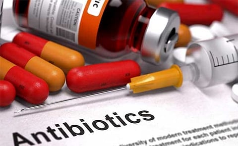 एंटीबायोटिक हो रहे बेअसर, 5 साल में दोगुनी रफ्तार से बेकार हो रही दवाएं