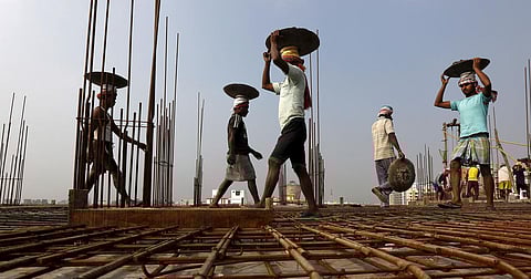 श्रमिक, सांकेतिक तस्वीर