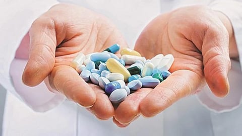 4 वर्ष से कम उम्र के बच्चों के लिए चर्चित एंटी-कोल्ड ड्रग कॉम्बिनेशन पर क्यों लगा प्रतिबंध?