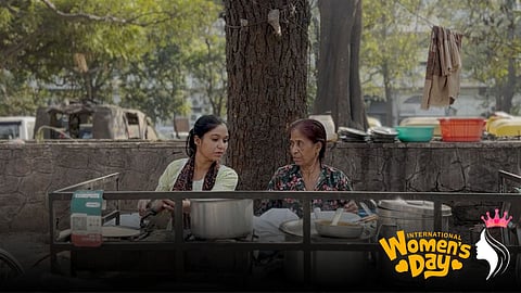 ढाबा संचालक महिला और उसकी बेटी।