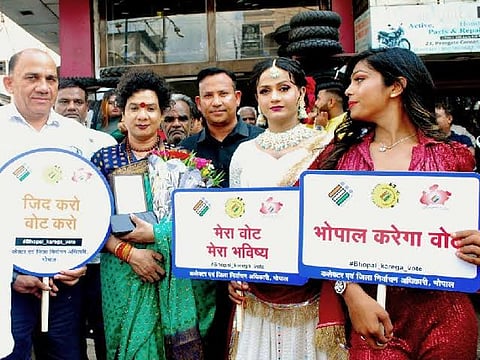 मध्य प्रदेश राज्य निर्वाचन आयोग द्वारा अक्टूबर 2023 में जारी मतदाता सूची के अनुसार अन्य मतदाता (थर्ड जेंडर) की संख्या 1 हजार 373 है।