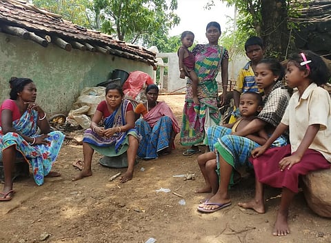 "पानी नहीं, तो वोट नहीं" का नारा इन दिनों इस समाज की बैठकों में लगाया जा रहा है।