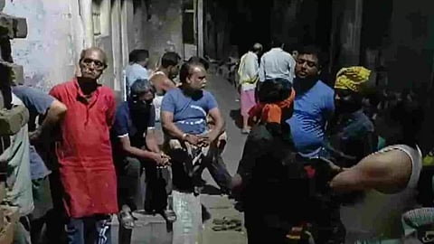 चंदौली में सेप्टिक टैंक की सफाई के दौरान चार की मौत।