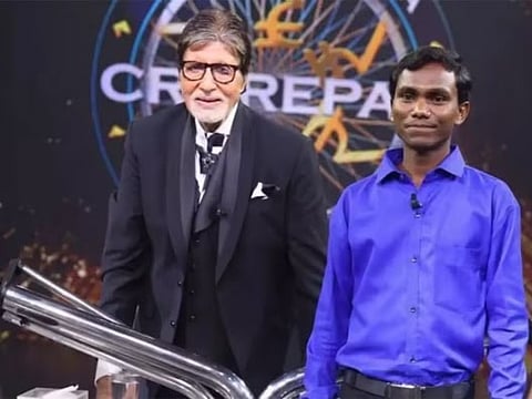मध्य प्रदेश: KBC में 51 लाख जीतने वाले आदिवासी शिक्षक बंटी वाडिवा पढ़ाई पर करेंगे खर्च
