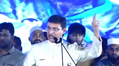 एआईएमआईएम के नेता अकबरुद्दीन ओवैसी
