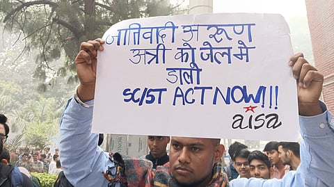 शहीद भगत सिंह कॉलेज, दिल्ली विश्वविद्यालय के प्रिंसिपल पर जातिगत टिप्पणी का आरोप