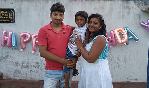 रूपेश पिछले 2.5 साल से जेल में हैं और उन्हें जमानत नहीं मिल रही है.