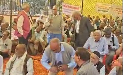 राजस्थान में विश्वविद्यालय पेंशनरों की समस्याओं के समाधान के लिए जयपुर में हुआ विशाल धरना प्रदर्शन