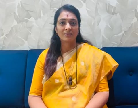 रोहिणी खडसे ने यह भी कहा कि हमारा देश महिलाओं के लिए असुरक्षित होता जा रहा है।