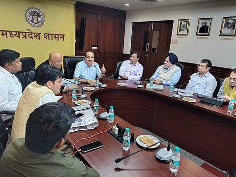 एमपी भवन में आयोजित हुई बैठक