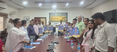 इस अभियान की शुरुआत 21 अप्रैल को जिला कलेक्ट्रेट सभागार में हुई.