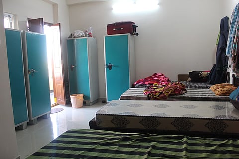 2018 में एलडीएफ सरकार ने काम या नौकरी के साक्षात्कार के लिए यात्रा कर रही महिलाओं के लिए सुरक्षित और सस्ता आवास उपलब्ध कराने की योजना शुरू की।