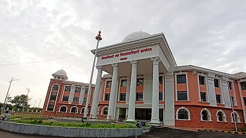 Thousands Of Tribal Members March To Palghar Collectorate To Demand Reservation Rights