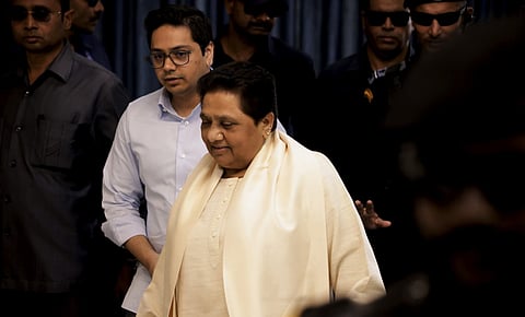 मायावती ने कहा कि वोटों की शक्ति से सत्ता हासिल कर ही दलित व बहुजन समाज शोषण से मुक्त हो सकता है, जो बाबासाहेब अंबेडकर के संविधान की मंशा को साकार करेगा।