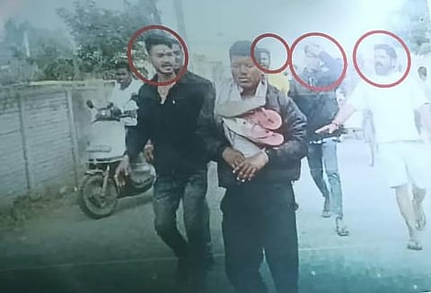 पादरी नायक को लाठियों से पीटा गया, चेहरे पर लाल सिंदूर पोता गया, चप्पलों की माला पहनाई गई और गाय का गोबर खाने पर मजबूर किया गया। इस अपमानजनक परेड के दौरान 'जय श्री राम' का जाप भी करवाया गया।