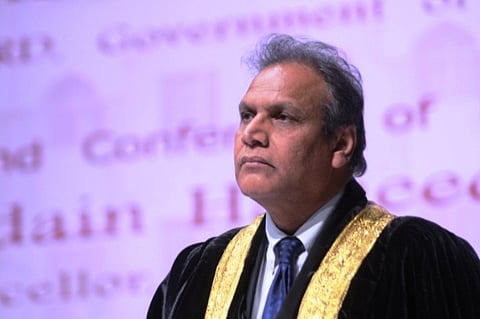 प्रख्यात अर्थशास्त्री प्रोफेसर सुखदेव थोराट का कहना है कि नये नियम 2012 के नियम से भी कमजोर है और यह जानबूझकर भेदभाव के स्वरूपों को स्पष्ट परिभाषित करने से बच रहा है।