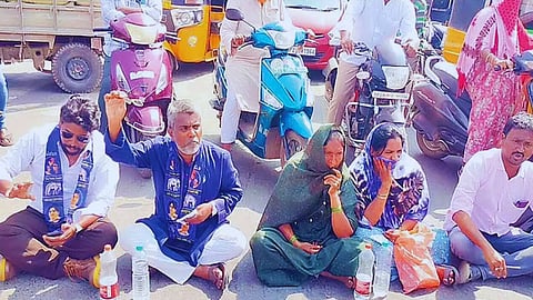 Dalit leader killed in Kurnool.