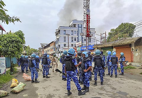 Manipur Violence: Mobs Clash with Security Forces, Army Veterans Call Manipur ‘Stateless’