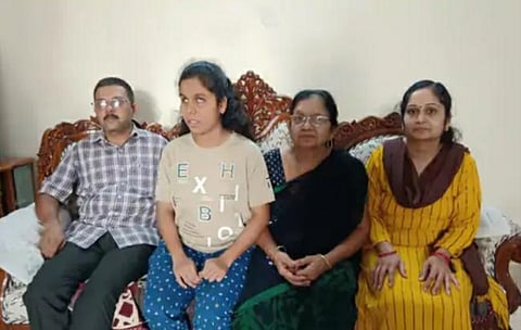 Sakshi with her family