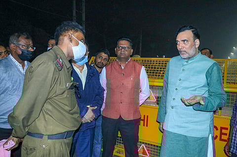 Environment Minister, GopalRai, on-site to guarantee full compliance with GRAP-4 regulations on Thursday night.
