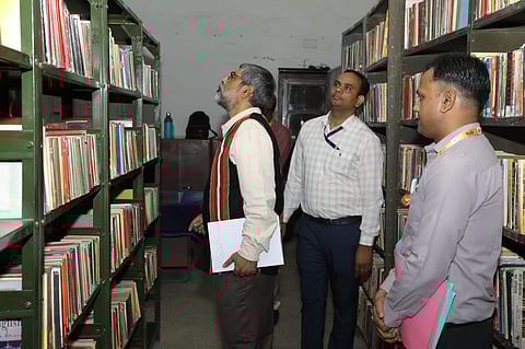 The team conducted an extensive evaluation during their three-day visit. They also evaluated the university's libraries.