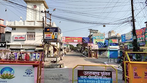 As the Uttarakhand’s city in Kumaon division of Nainital district is limping back to normalcy, roads leading to Muslim-concentrated Banbhoolpura are still blocked.