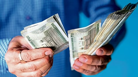 Report on Financial Inequality: The Wealthiest 10% in India Control Over 64% of the Income