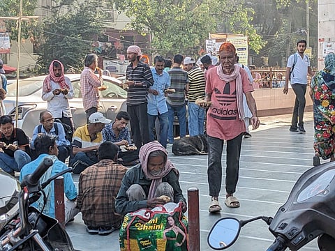 Daily Wage Earners at Gurudwara for their morning meal