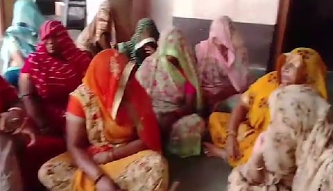 The household experienced an atmosphere of mourning, with many women arriving in tears.