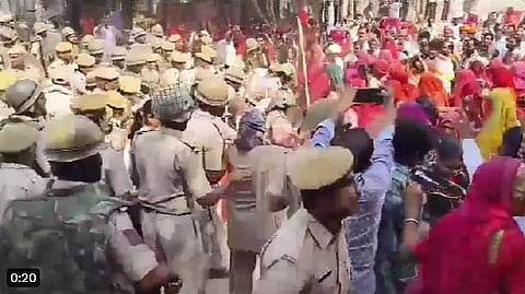In a show of solidarity, villagers gathered to defend their homes and protest the action. Predictably, clashes erupted as the police began their operation, resulting in a volatile standoff.