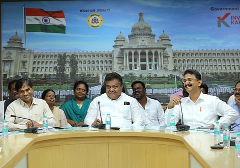 Karnataka minister held discussions with Dalit entrepreneurs.