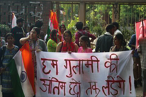 “400 Paar Hogaya Fail”: Delhi University Students Cheers BJP's Symbolic Defeat, Eyes Inclusive Future