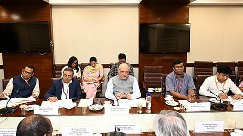 Agriculture Secretary Discusses Climate-Resilient Farming with World Bank VP